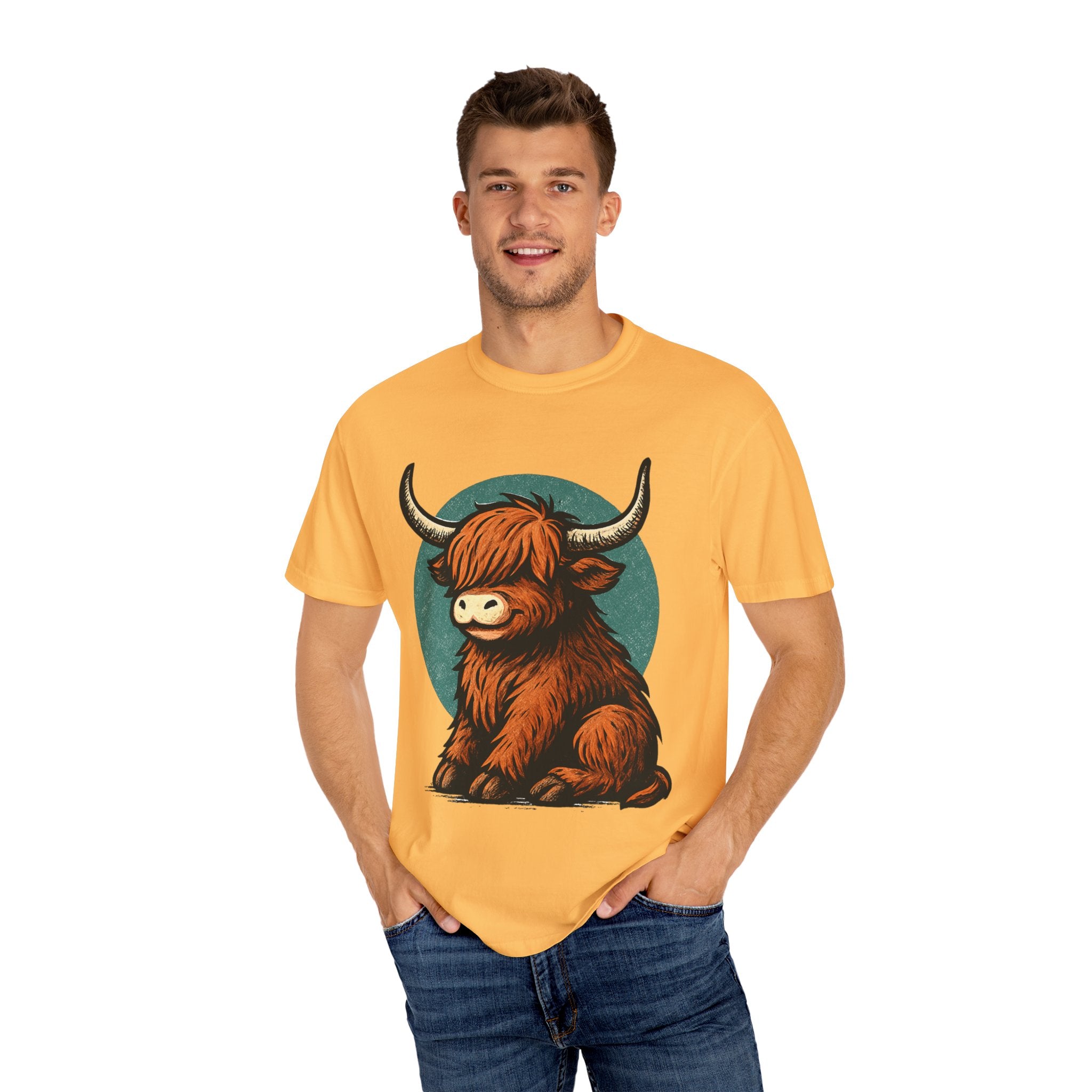 Highland Cow Sitting T-shirt